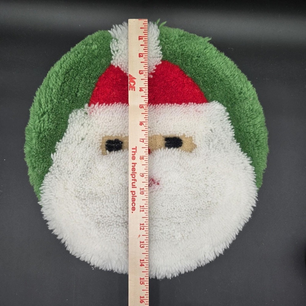 Vintage Handmade Latch Hook Santa Claus Toilet Lid Cover Christmas Decor Green - Picture 12 of 12
